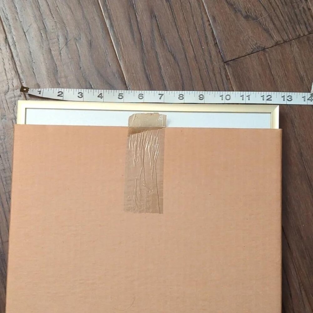 Gold Frame - Picture 3 of 4